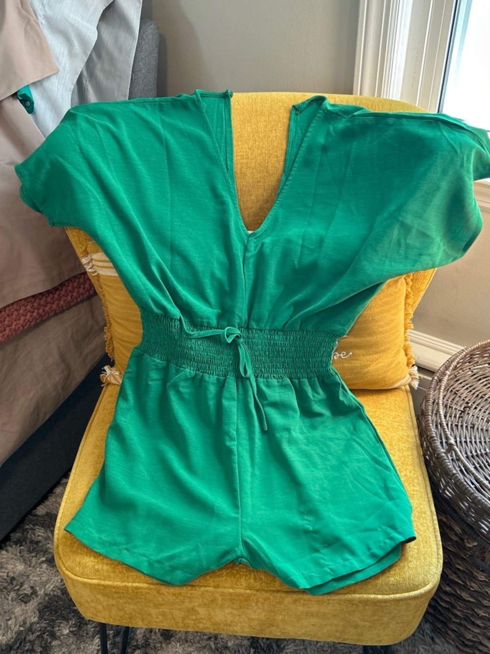 Women’s Green V-Neck Short Sleeve Romper